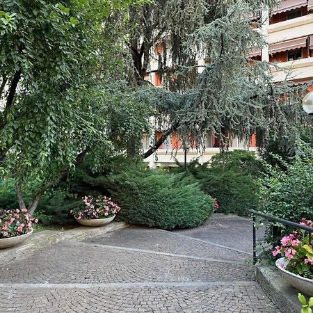 Home Stay And Relax In Milano Exterior foto